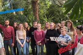 Начало летней практики: юные микробиологи и биохимики МАУ посетили «Хибинариум» и «Музей геологии и минералогии»